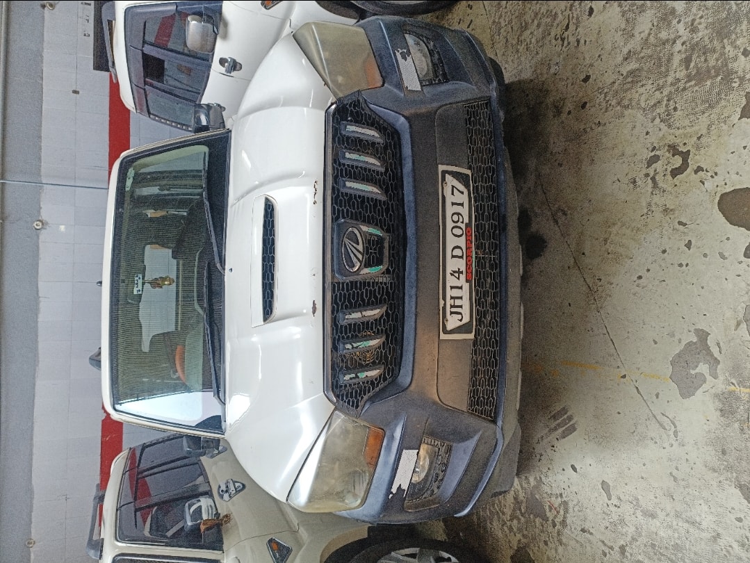 Used 2015 Mahindra Scorpio Used 2015 Mahindra Scorpio