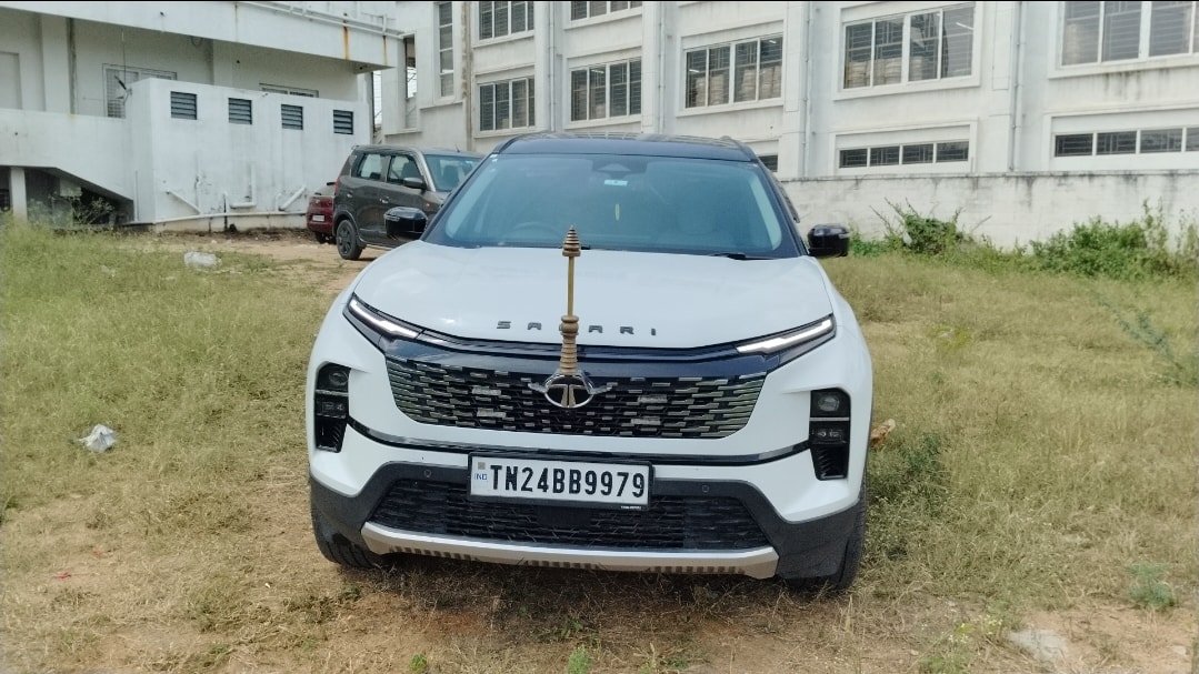 Used 2023 Tata Safari Used 2023 Tata Safari