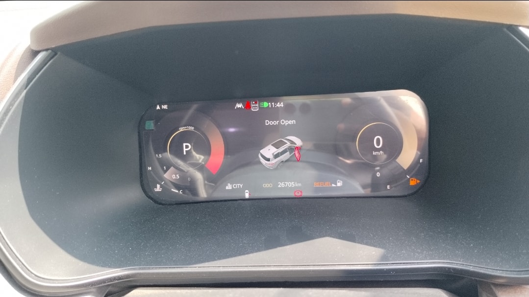 Used 2023 Tata Safari Used 2023 Tata Safari