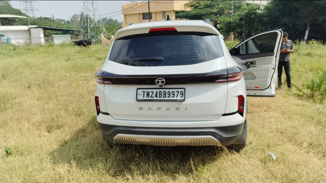 Used 2023 Tata Safari Used 2023 Tata Safari