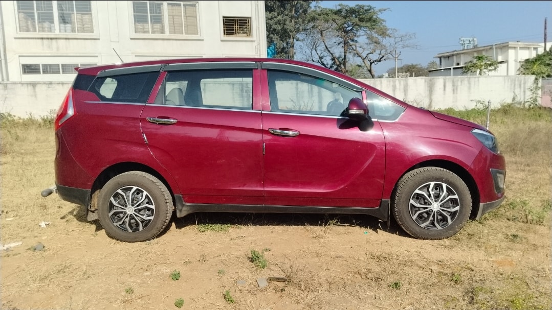 Used 2019 Mahindra Marazzo Used 2019 Mahindra Marazzo