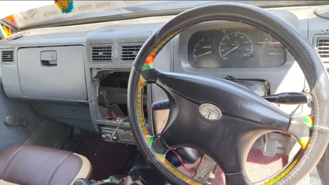 Used 2015 Tata Sumo Victa Used 2015 Tata Sumo Victa