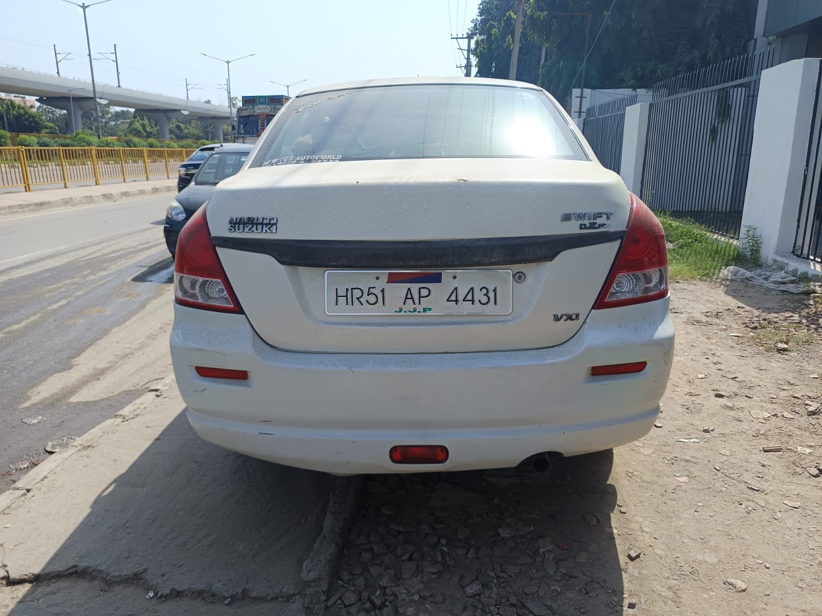 Used 2011 Maruti Suzuki Swift DZire Used 2011 Maruti Suzuki Swift DZire