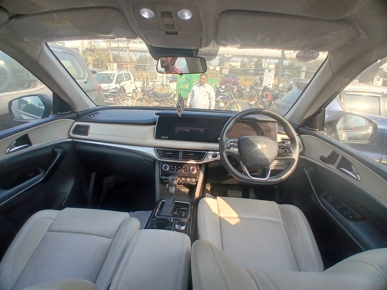 Used 2024 Mahindra XUV700 Used 2024 Mahindra XUV700