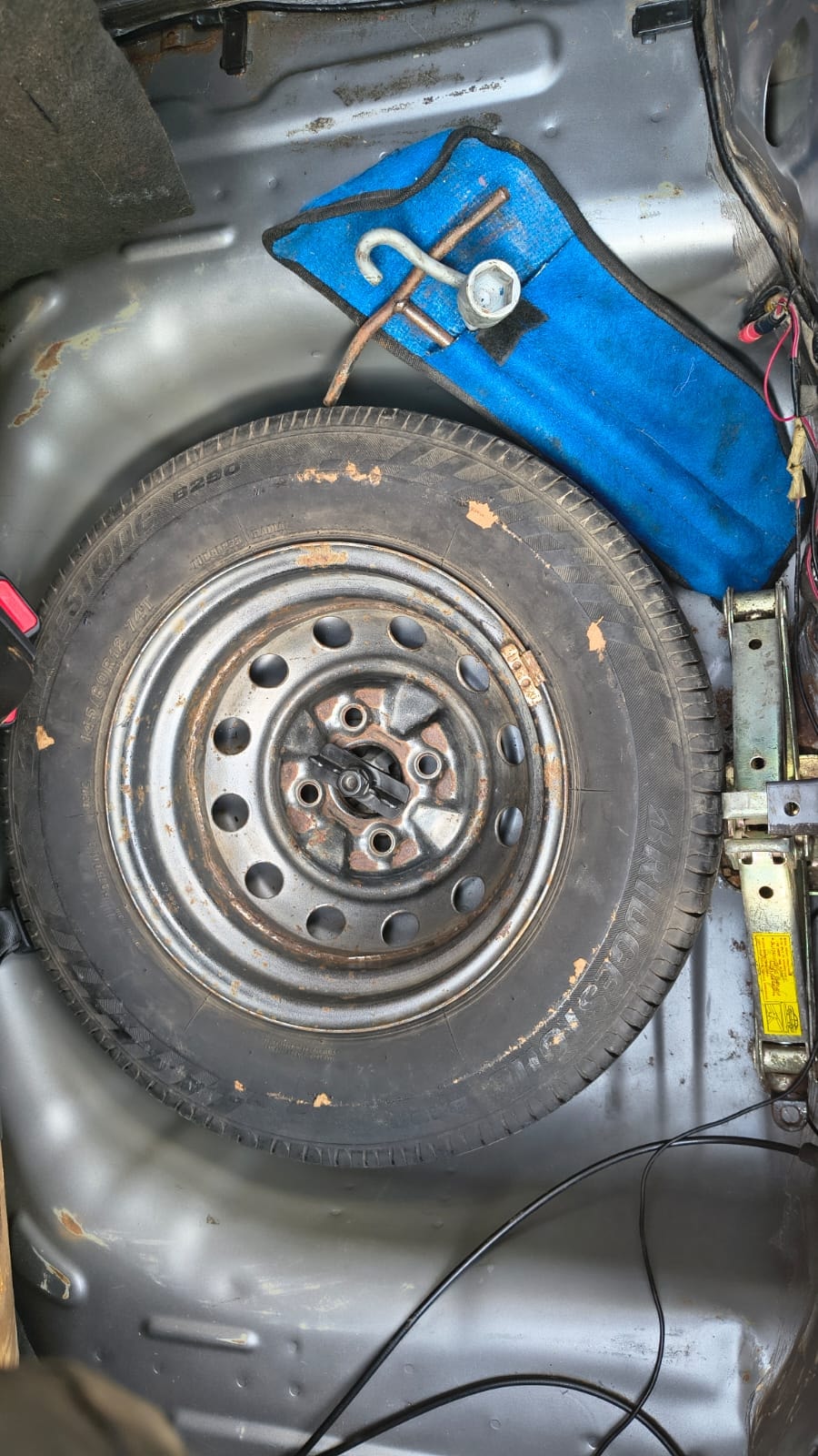 Used 2013 Hyundai EON Used 2013 Hyundai EON