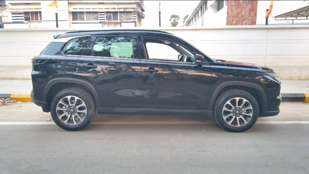 Used 2024 Maruti Suzuki Grand Vitara Used 2024 Maruti Suzuki Grand Vitara