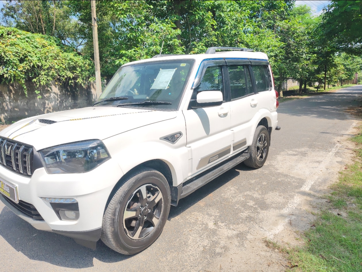 Used 2024 Mahindra Scorpio Classic Used 2024 Mahindra Scorpio Classic