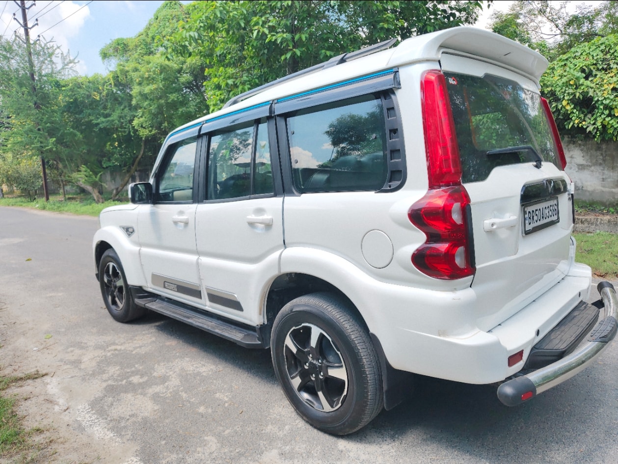 Used 2024 Mahindra Scorpio Classic Used 2024 Mahindra Scorpio Classic