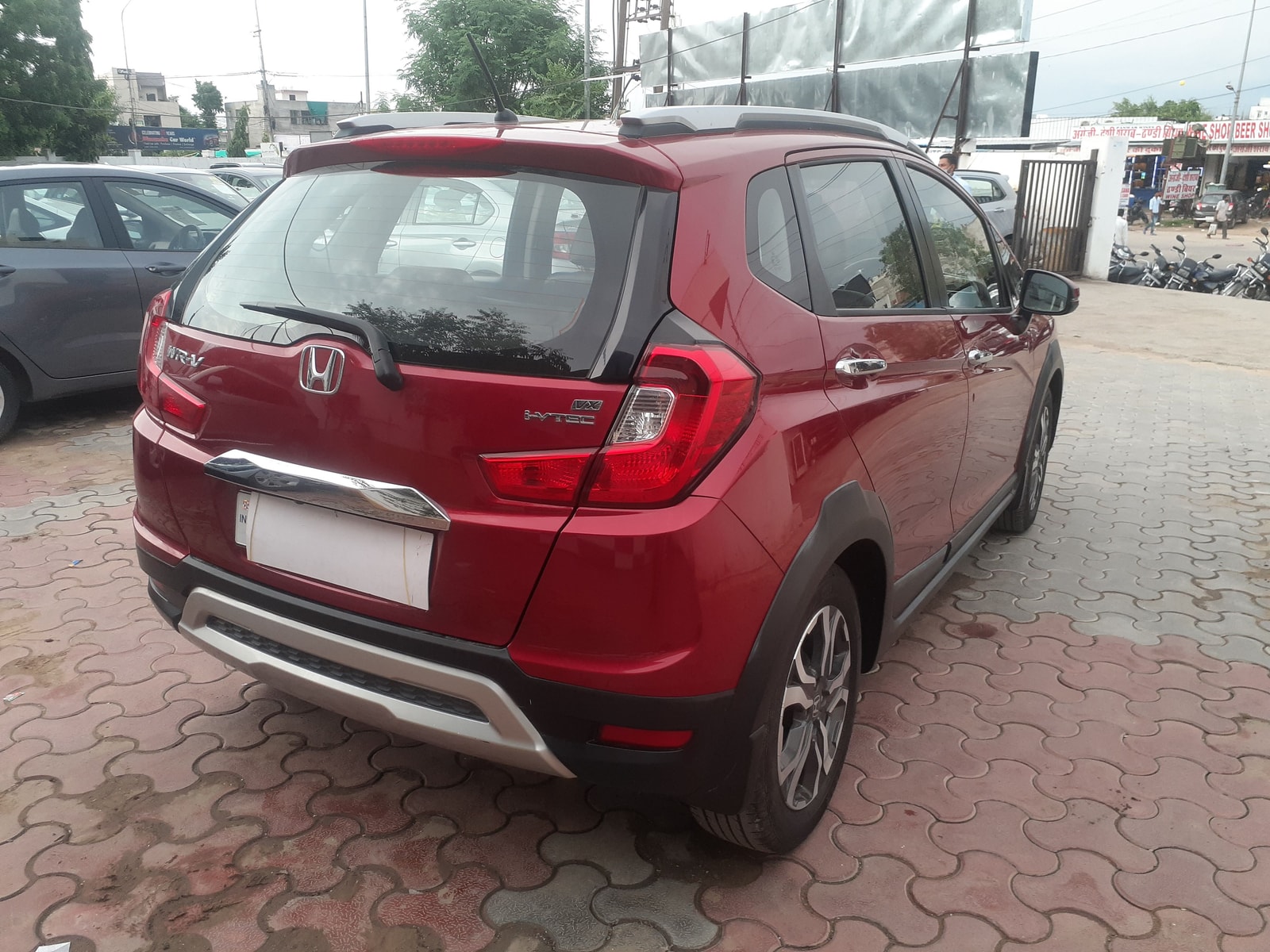 WR-V image 12 WR-V image 12