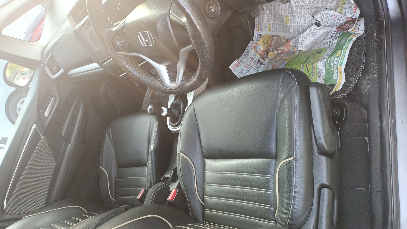 WR-V image 16 WR-V image 16