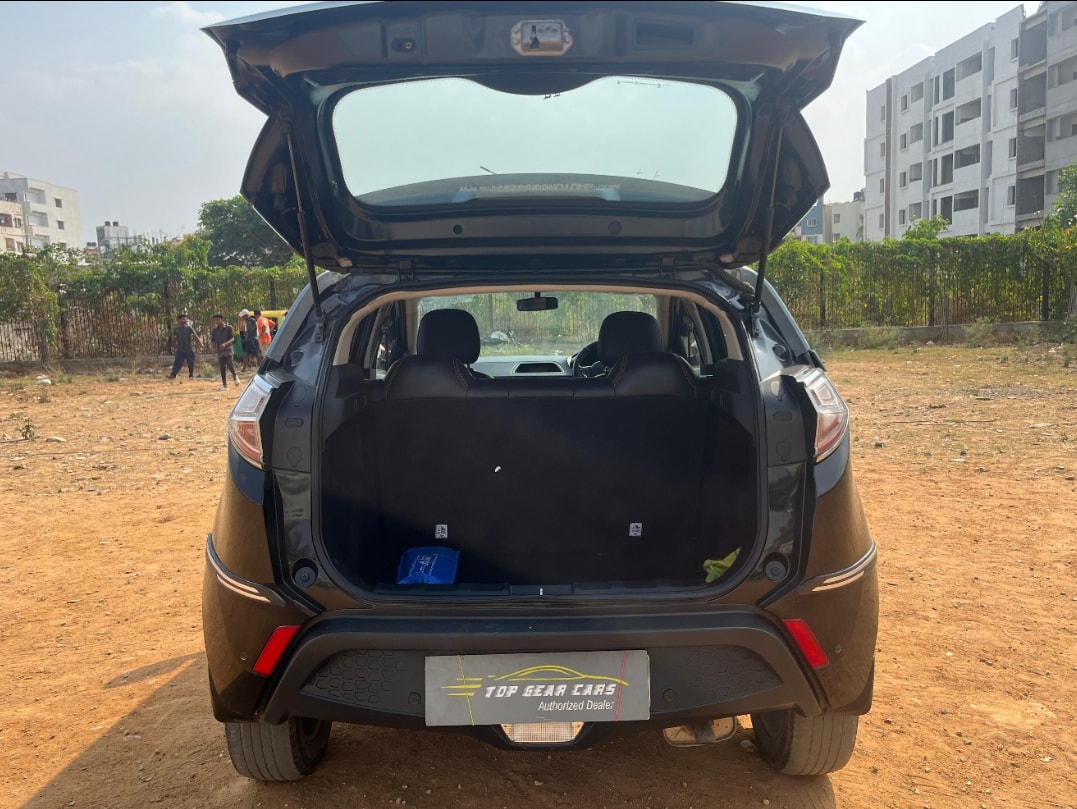 Used 2019 Tata Nexon Used 2019 Tata Nexon